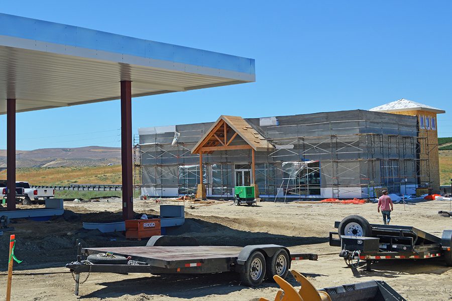 Construction on south side of mountain points to more growth Tri