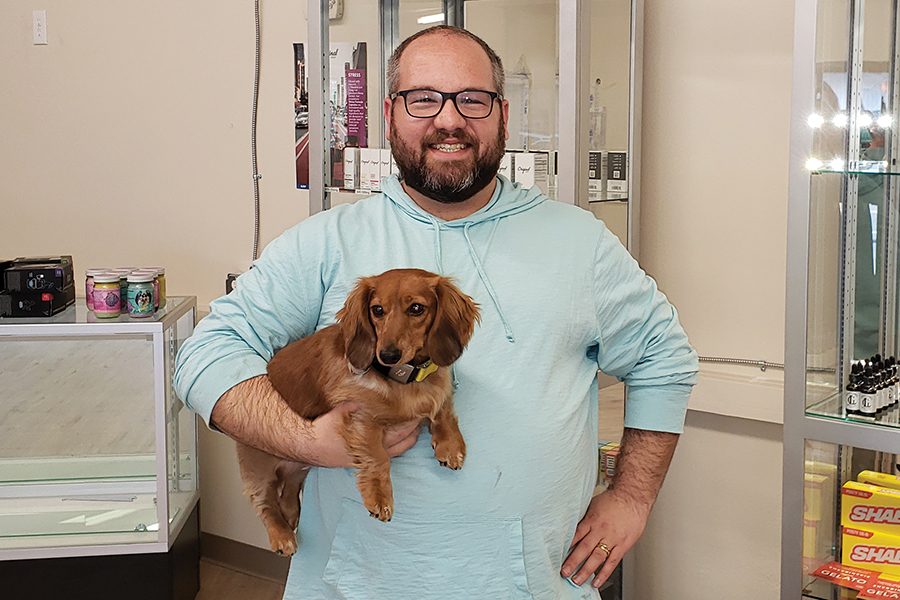 Kennewick marijuana retailer wants to professionalize the CBD industry