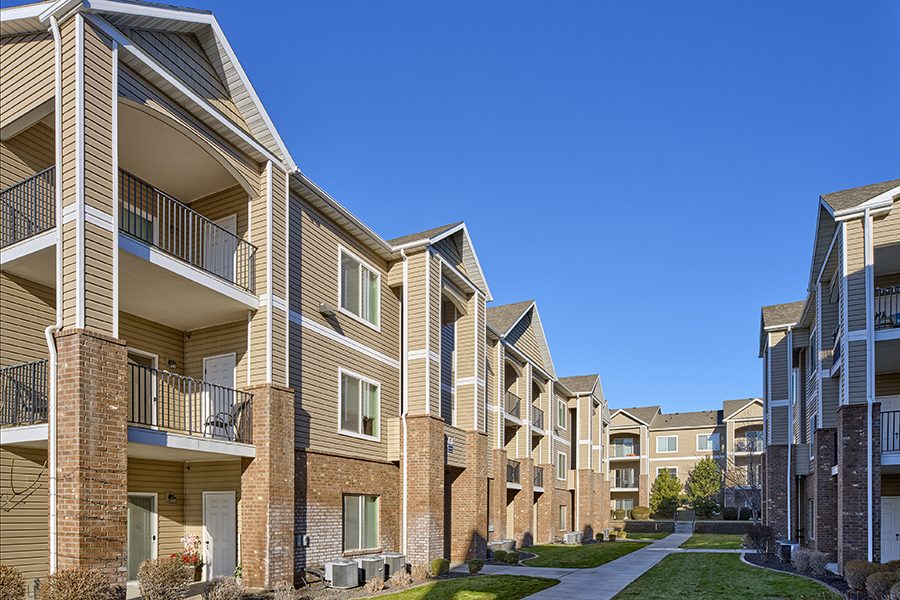 Investment group buys Pasco apartments for 65 million TriCities