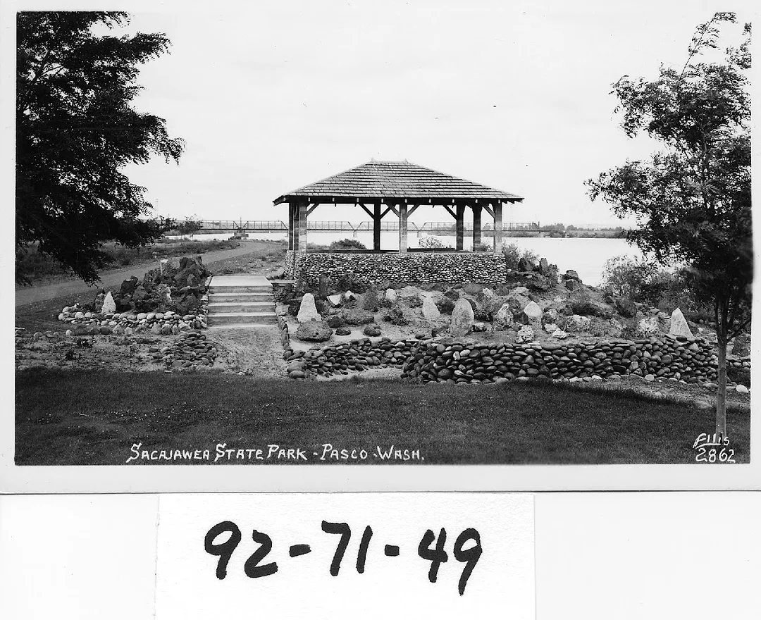 Sacajawea State Park.jpg