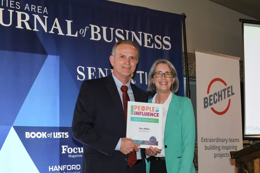 Don Miller accepting award