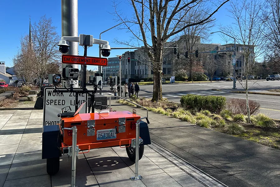 A trailer with speed cameras on top.