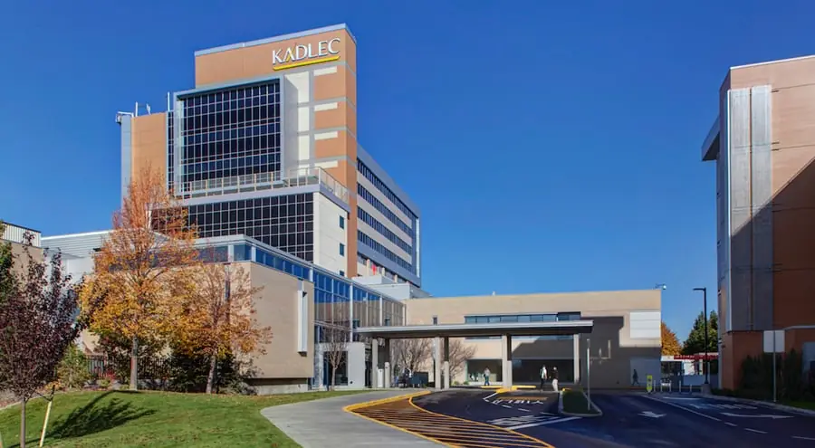 Exterior photo of Kadlec Regional Medical Center.