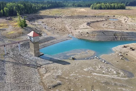A low water reservoir.