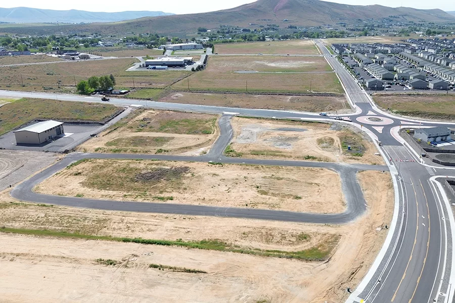 A drone photo of an empty lot.