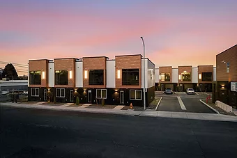 Towns on elm 2