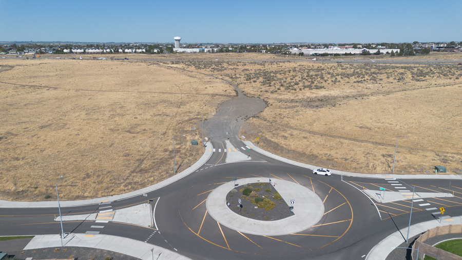 A roundabout in West Richland.