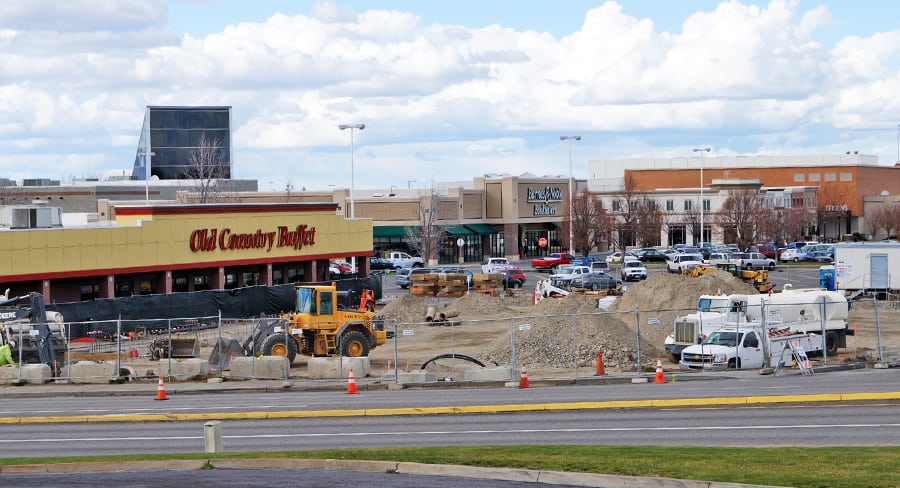 HomeGoods going in at Columbia Center Mall.