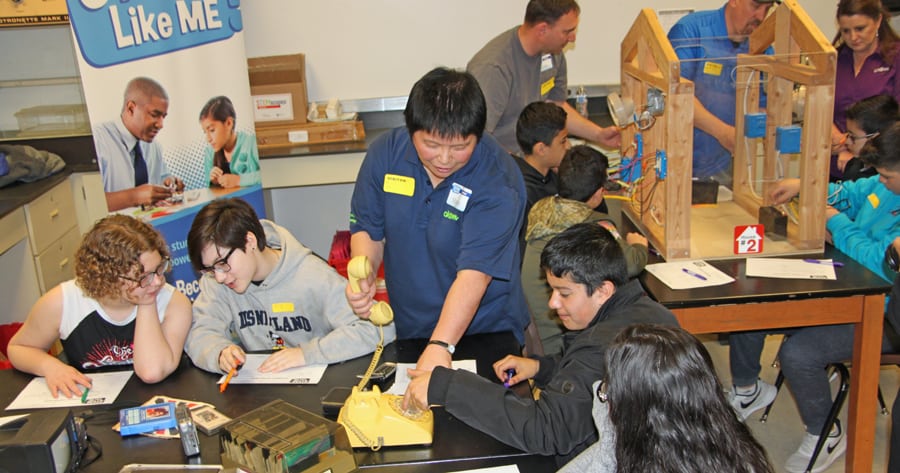 CH2M Hill Plateau Remediation Co. supports the STEM Like ME! program with classroom volunteers mentoring middle school students. Hanford contractors offer their employees plenty of opportunities to volunteer and give back to the communities they live and work in. (Courtesy CHPRC)